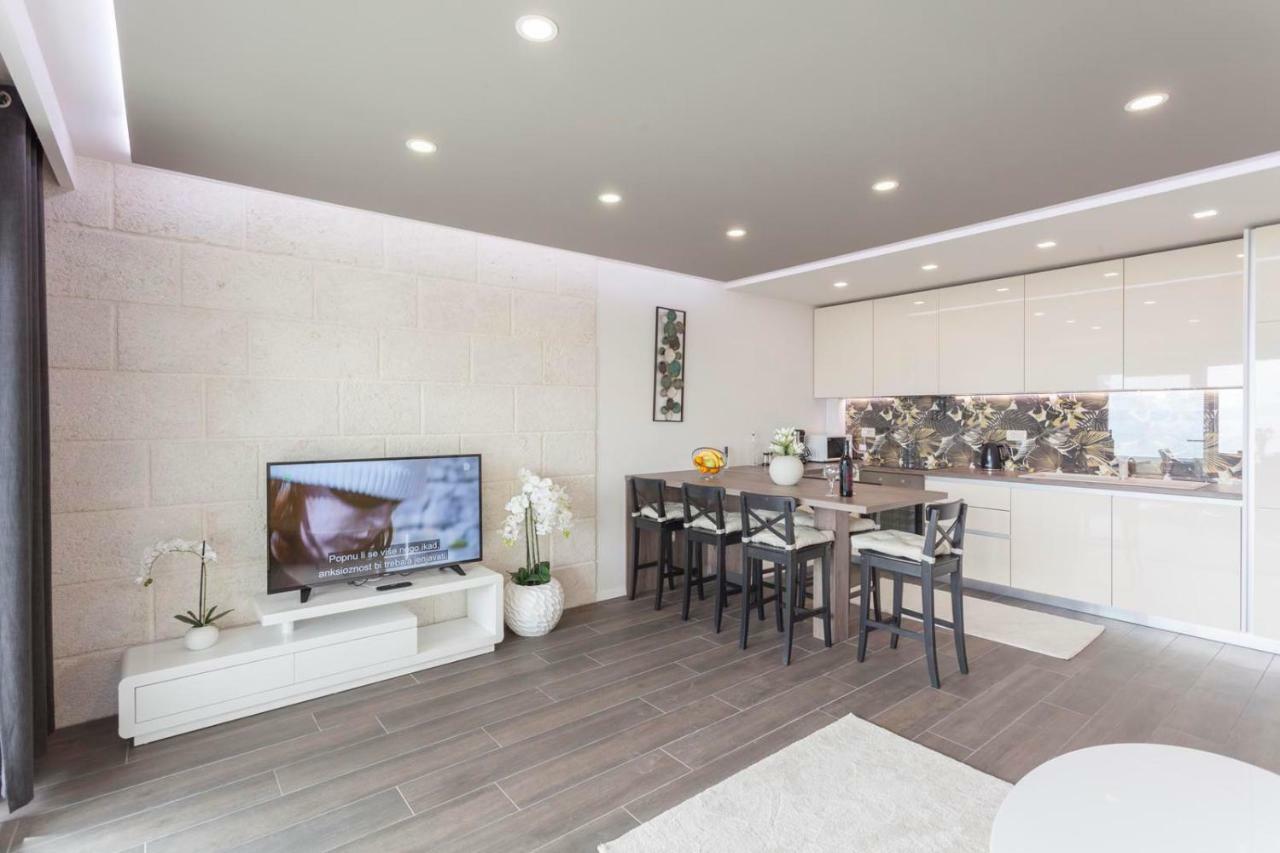 Luxury Apartment Stockholm -Sea&City View 마카르스카 외부 사진